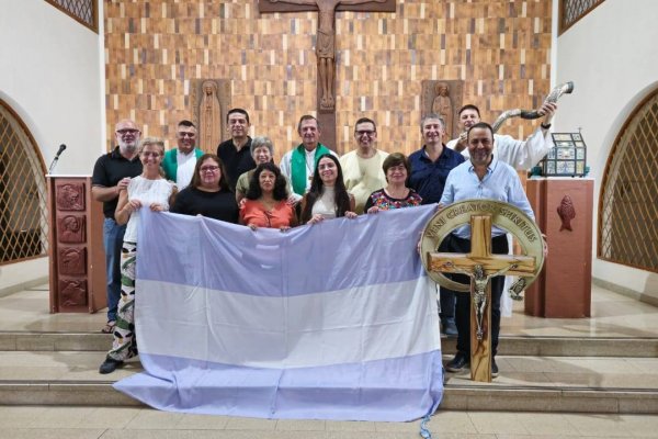 Monseñor Canecín acompañó al equipo nacional de la renovación carismática