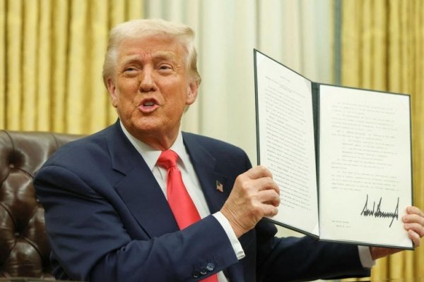 La Administración Trump valora el cierre de una docena de misiones diplomáticas