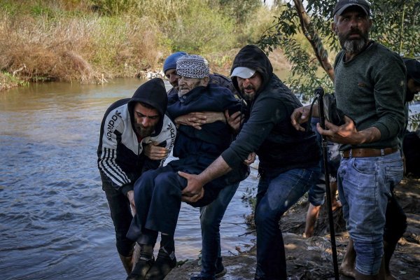 Supervivientes alauíes de la masacre en Siria: «Estoy vivo por ahora, pero nos han declarado la yihad»