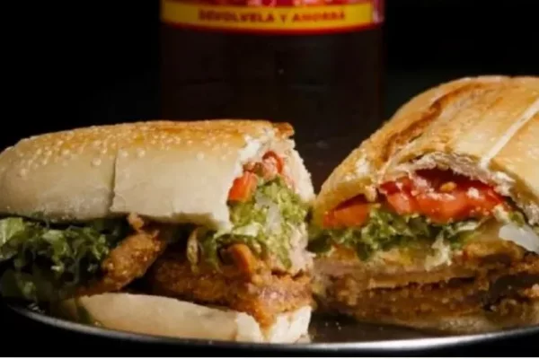 Hoy se celebra el Día del Sándwich de Milanesa