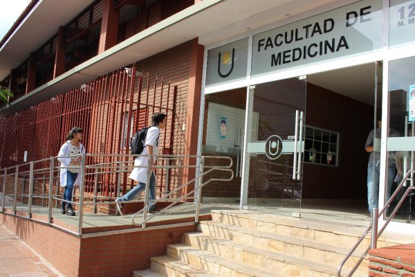 AMENAZA DE BOMBA! Alarma por un artefacto explosivo en la Facultad de Medicina de Corrientes