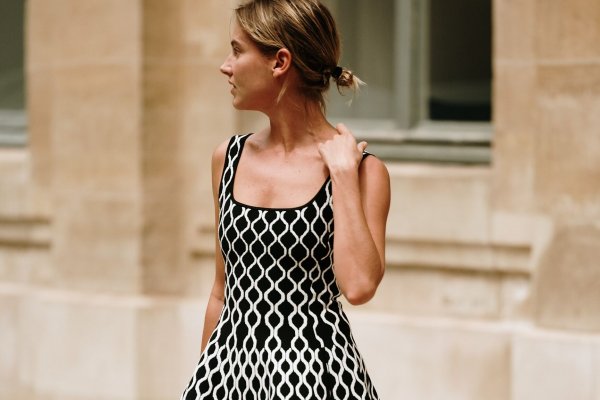 Este vestido de bailarina de Massimo Dutti ya lo he visto entre las compras de dos amigas estilistas