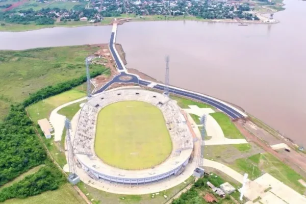 GOL CON ENERGÍA! Un estadio construido por Yacyretá a 100 km de Corrientes sede de la Libertadores y Sudamericana